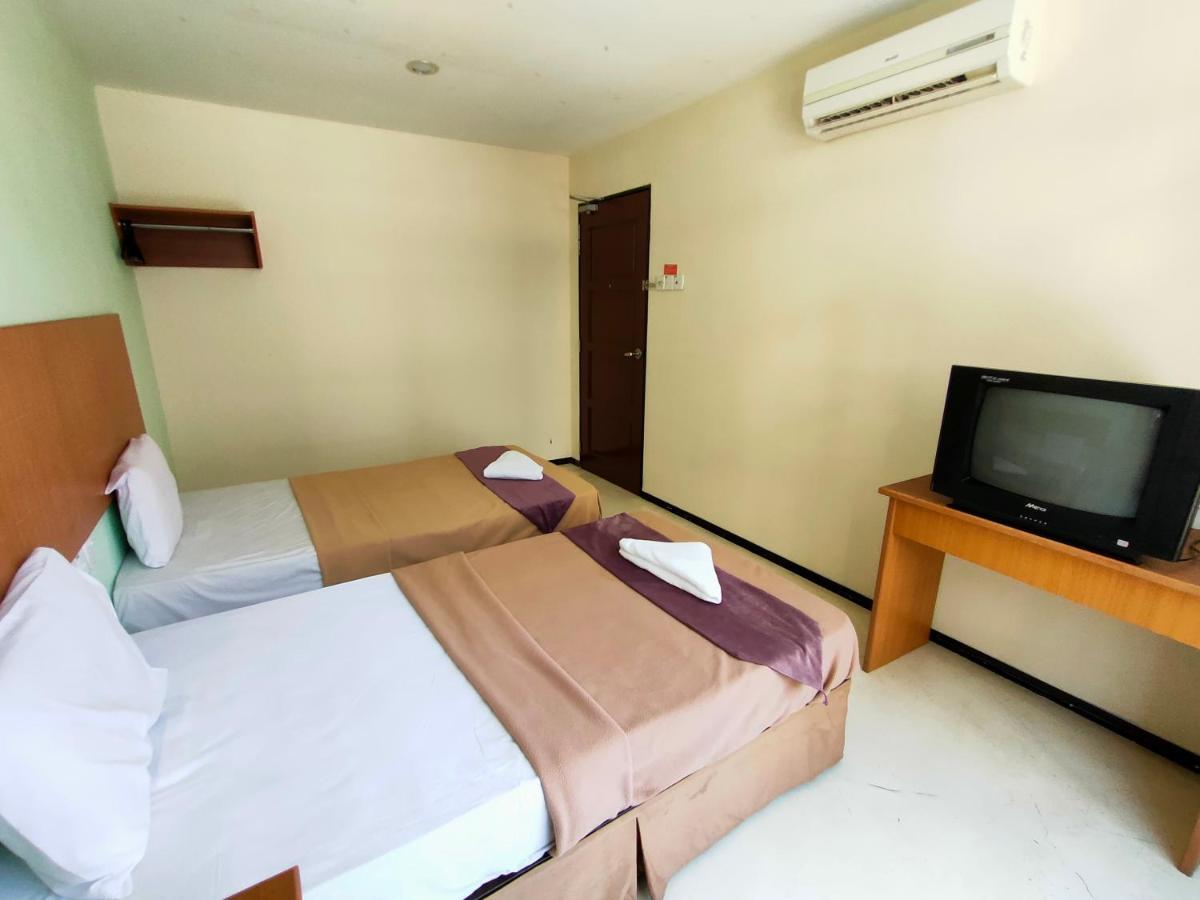 Mrc Hotel Melaka Raya Exteriör bild