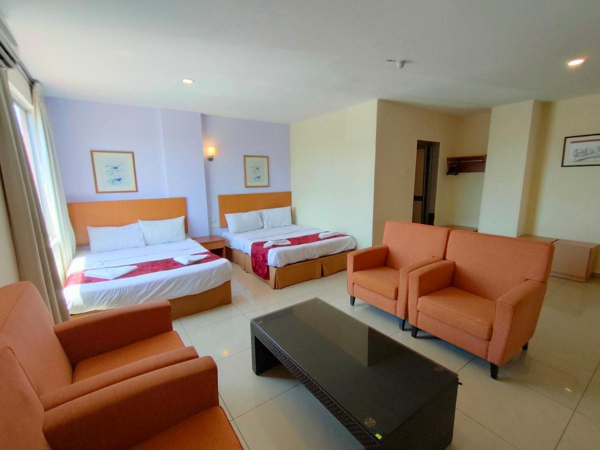 Mrc Hotel Melaka Raya Exteriör bild