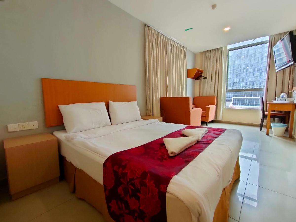Mrc Hotel Melaka Raya Exteriör bild