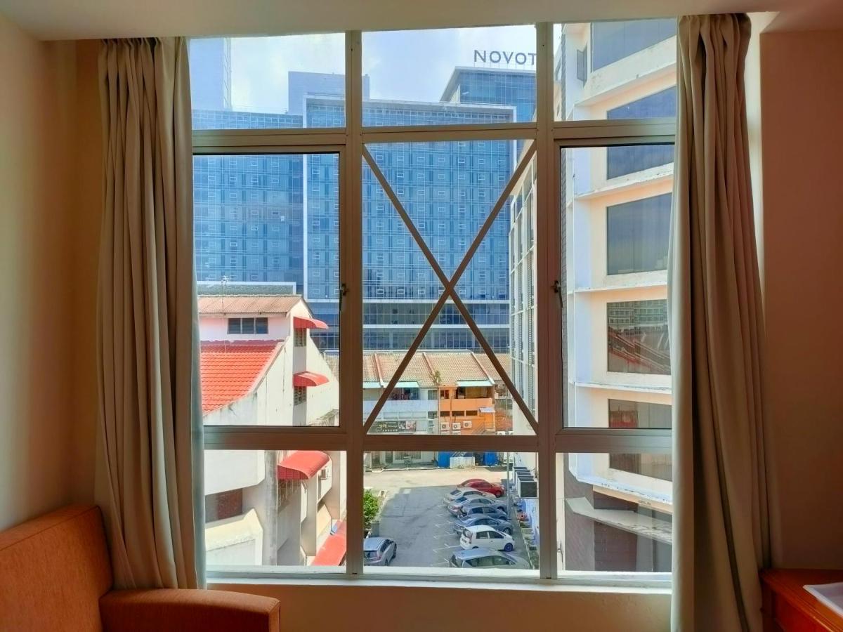 Mrc Hotel Melaka Raya Exteriör bild