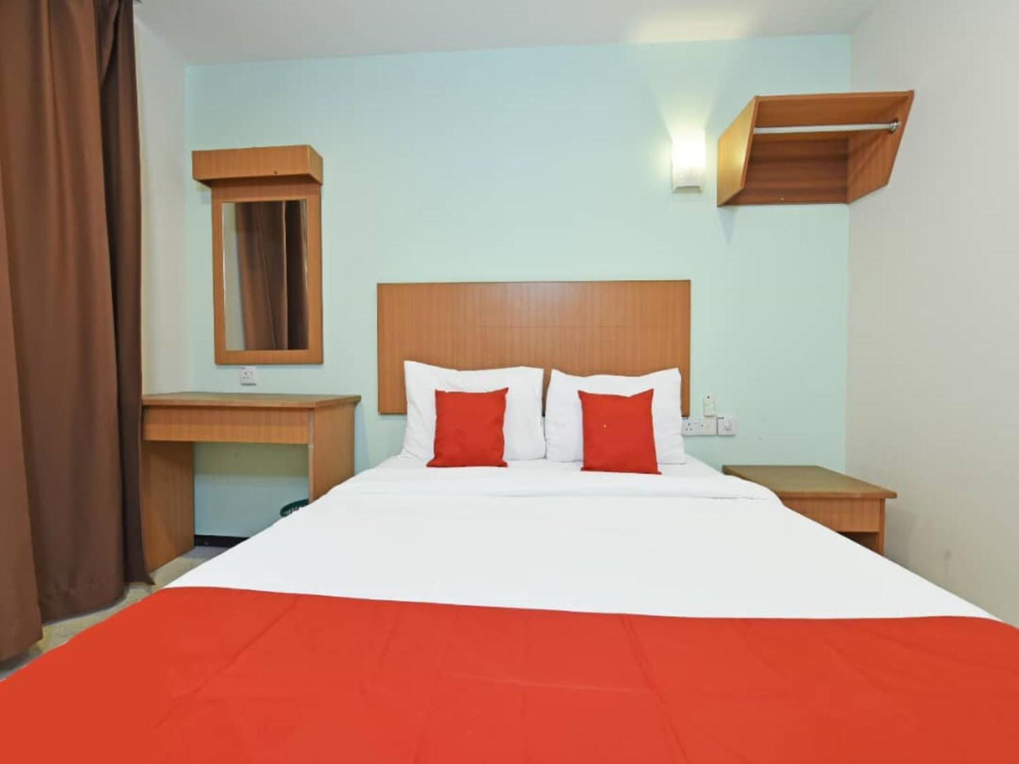 Mrc Hotel Melaka Raya Exteriör bild