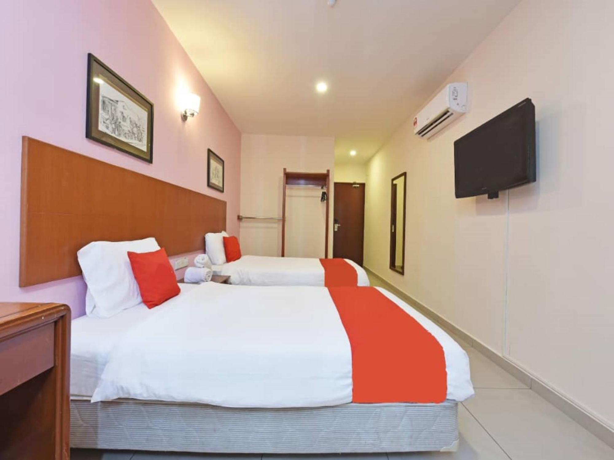 Mrc Hotel Melaka Raya Exteriör bild