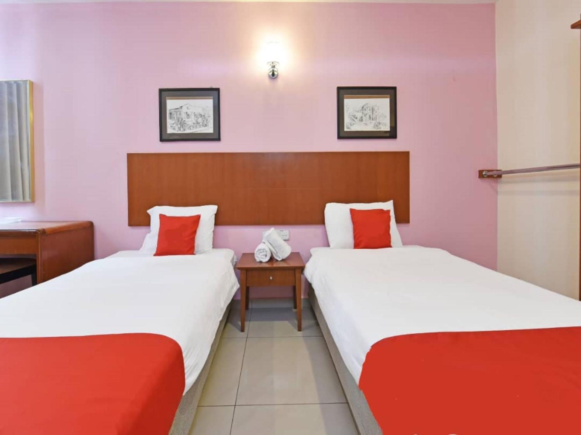 Mrc Hotel Melaka Raya Exteriör bild